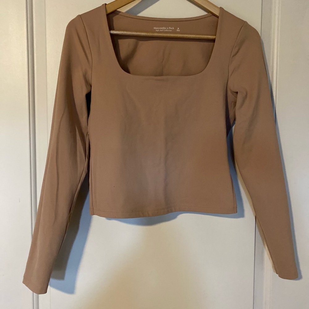 Abercrombie and Finch long sleeve top